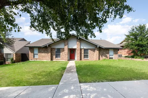 1609 Hartford Dr, Carrollton, TX 75007
