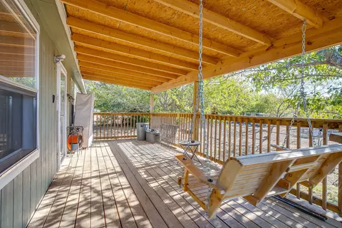 12325 Hudson Dr, Alvarado, TX 76009
