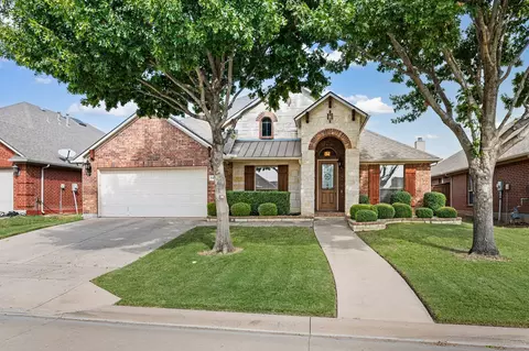 7228 Old Santa Fe Trl, Fort Worth, TX 76131