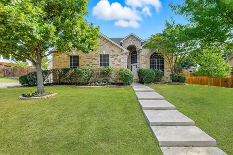 12348 Shale Dr, Fort Worth, TX 76244