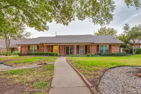 1317 Broadmoor Ln, Irving, TX 75061