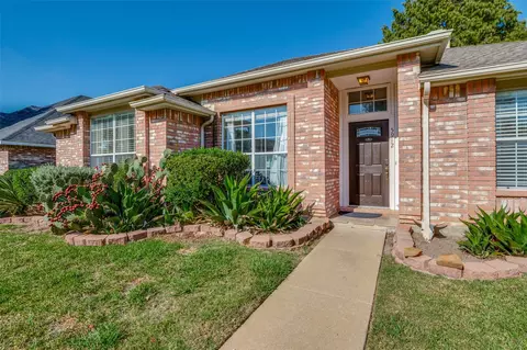 5912 Madison Dr, The Colony, TX 75056