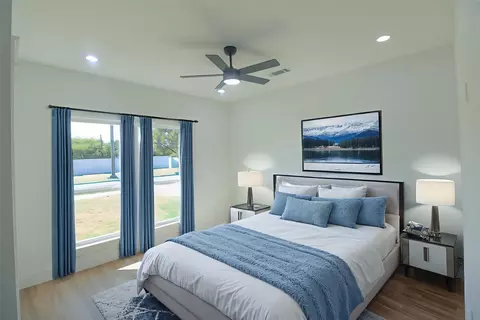 Bedroom - 2521 Bruce St, Fort Worth, TX 76111 photo 1 of 7