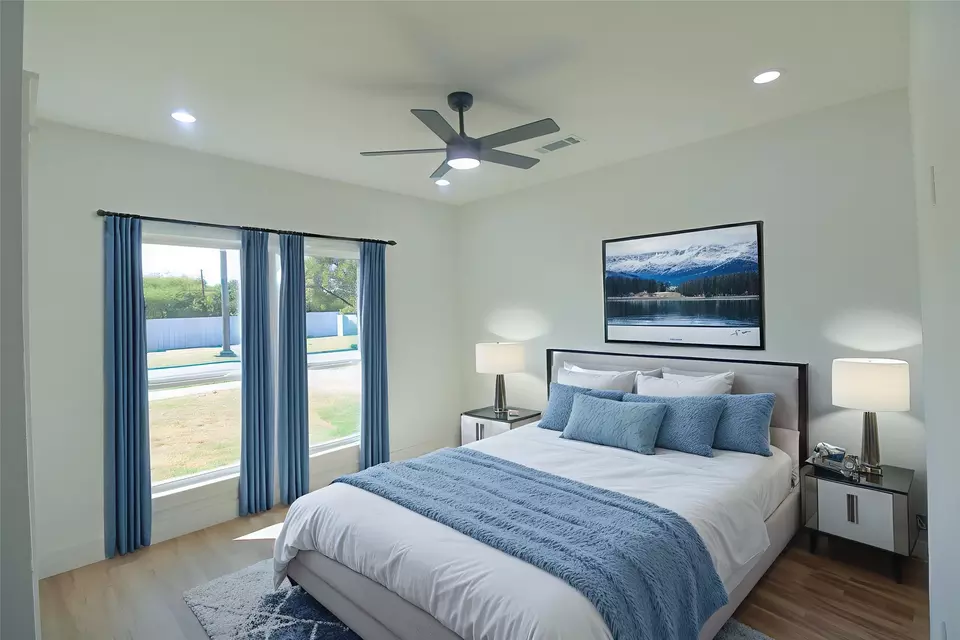 Bedroom - 2521 Bruce St, Fort Worth, TX 76111 photo 1 of 7