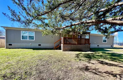 103 Division St, Lone Oak, TX 75453