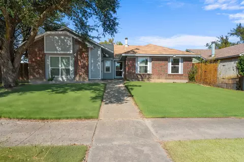 404 Dollins St, Cedar Hill, TX 75104