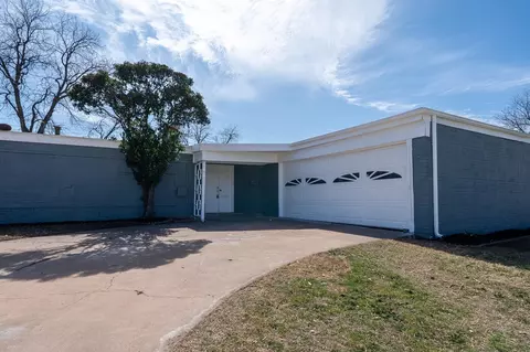 3309 S 21st St, Abilene, TX 79605