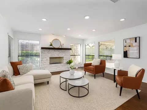 4045 Morman Ln, Addison, TX 75001