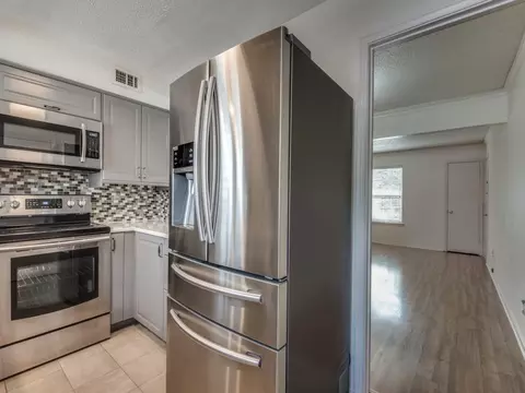 5020 Matilda St #214, Dallas, TX 75206