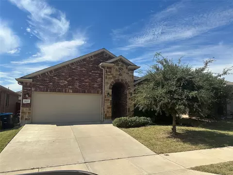 9037 Pearfield Rd, Fort Worth, TX 76179