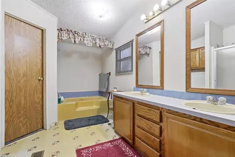 6316 Rough Rd, Cleburne, TX 76031 photo 17