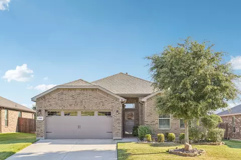 2606 Sunburst Dr, Glenn Heights, TX 75154