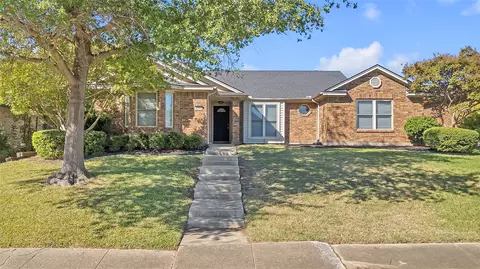 4215 Red Spruce Ln, Carrollton, TX 75010