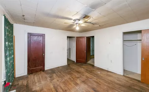 Bedroom - 206 North St, Springhill, LA 71075 photo 2 of 6