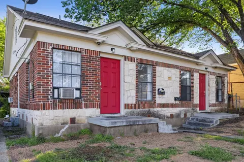 112 W 8th St, Dallas, TX 75208