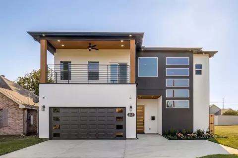 917 S Carroll Ave, Dallas, TX 75223