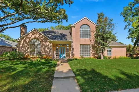 3032 Ridgebend Dr, Grapevine, TX 76051