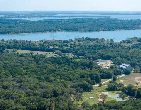 1639 Bloomfield Rd, Valley View, TX 76272