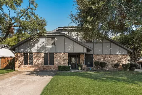 2308 Louise Ln, Ennis, TX 75119