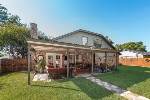 2308 Louise Ln, Ennis, TX 75119