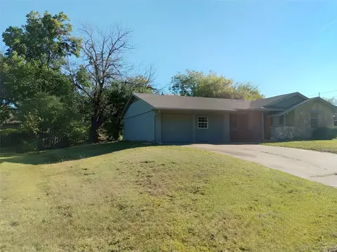 Exterior - 202 Brookhaven Ter, Commerce, TX 75428 photo 8 of 8