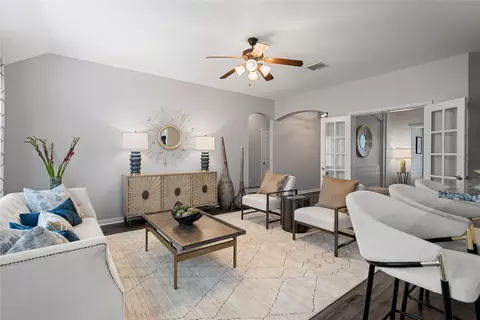 1001 W Midway St, Mckinney, TX 75069