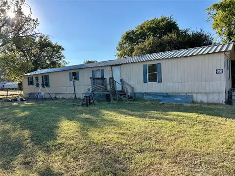 1517 Pelican Dr N, Pelican Bay, TX 76020
