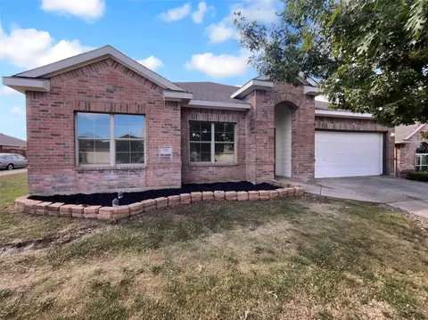 302 Jennie Marie Cir, Ferris, TX 75125