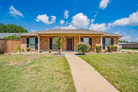4933 Crawford Dr, The Colony, TX 75056