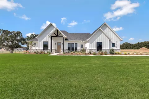 1037 Arbor Vis, Azle, TX 76020