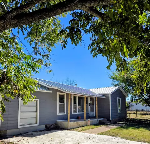 213 Blundell St, Ranger, TX 76470