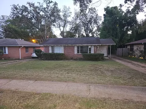 3841 Catherine St, Shreveport, LA 71109