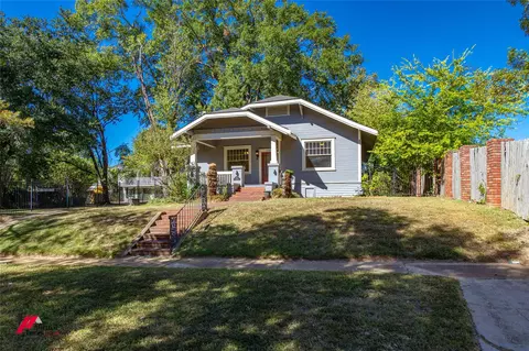 832 Jefferson Pl, Shreveport, LA 71104