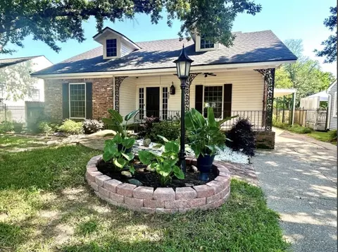 437 Dudley Dr, Shreveport, LA 71104