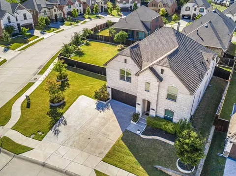 1712 Brookridge Path, Carrollton, TX 75010