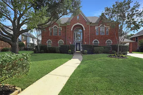 205 Lovegrass Ln, Southlake, TX 76092