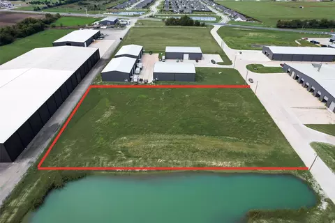1125 Jc Ln, Pilot Point, TX 76258