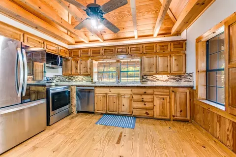 Kitchen - 539 N Duncanville Rd, Cedar Hill, TX 75104 photo 1 of 1