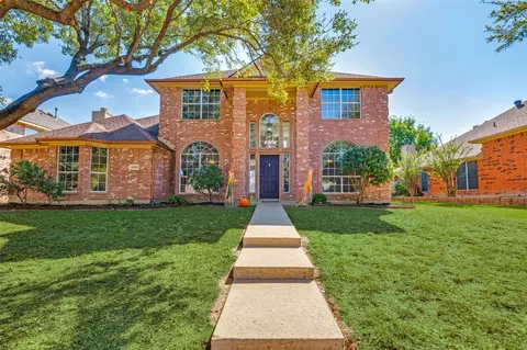 1502 Hamilton Dr, Cedar Hill, TX 75104
