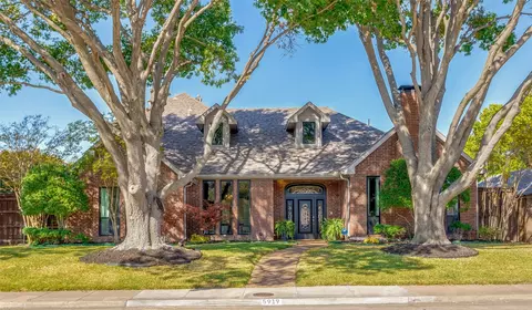 5919 Mapleshade Ln, Dallas, TX 75252