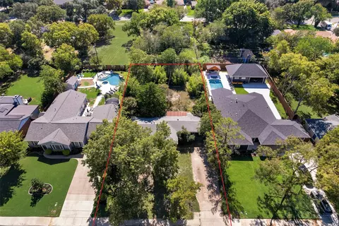 826 E Texas St, Grapevine, TX 76051