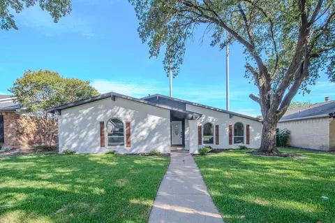 3101 Gayle Dr, Garland, TX 75044