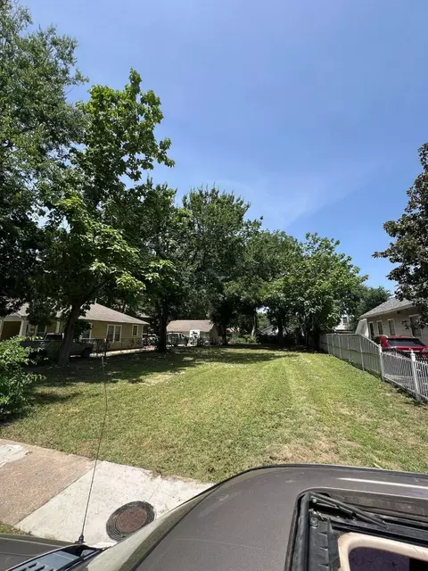 5423 Terry St, Dallas, TX 75223