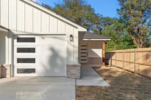 1105 N 11th St, Waco, TX 76707