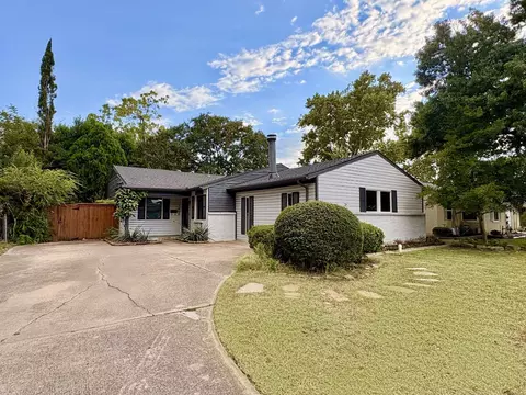 1400 Meadowcrest Dr, Plano, TX 75075