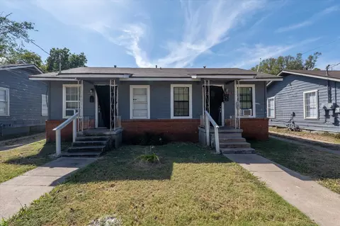 3110 N 26th St, Waco, TX 76708