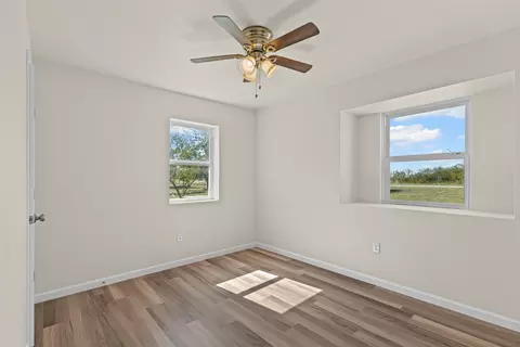 Bedroom - 610 Mcvoid Rd, Springtown, TX 76082 photo 2 of 3