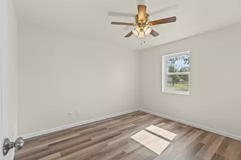 Bedroom - 610 Mcvoid Rd, Springtown, TX 76082 photo 3 of 3
