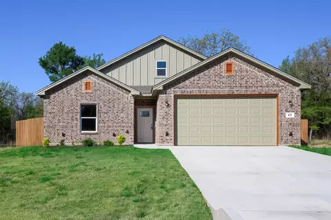 411 Hamilton Rd, Mineral Wells, TX 76067