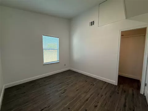 Bedroom - 160 Summit Dr, Springtown, TX 76082 photo 2 of 3